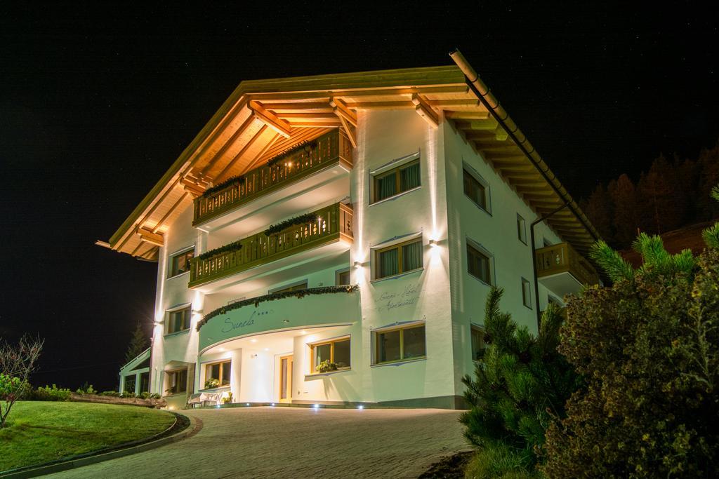 Apartments Sunela Wolkenstein in Gröden Exterior foto